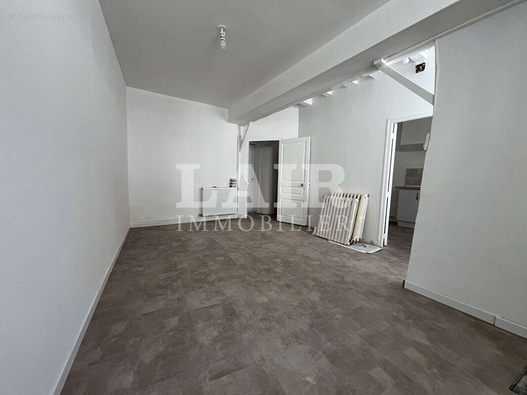 Maison de ville rénovée, Bellême commerces à pied - B15346 - photo 4