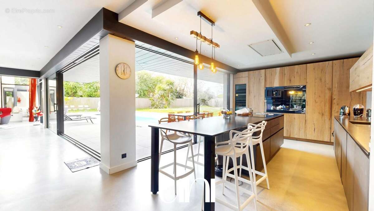 Maison à SAINT-CONTEST