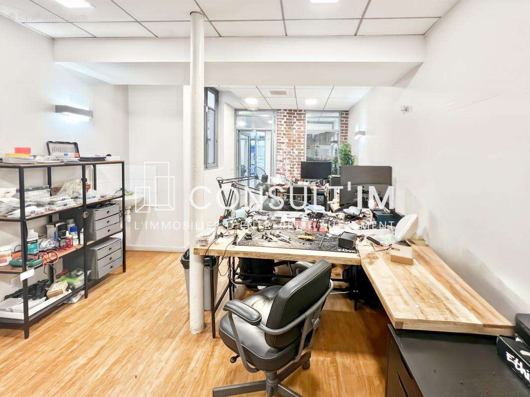 Commerce à PARIS-18E