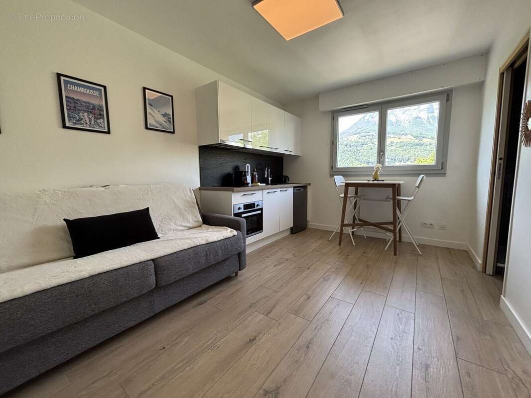 Appartement à MEYLAN