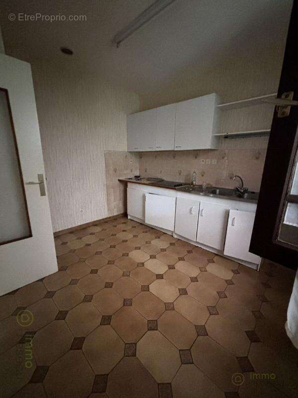 Maison 104 m² à Bellegarde-En-Marche  - photo 5