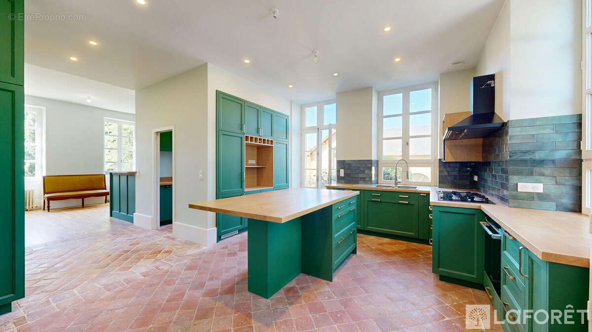 Maison à BOURBON-L'ARCHAMBAULT