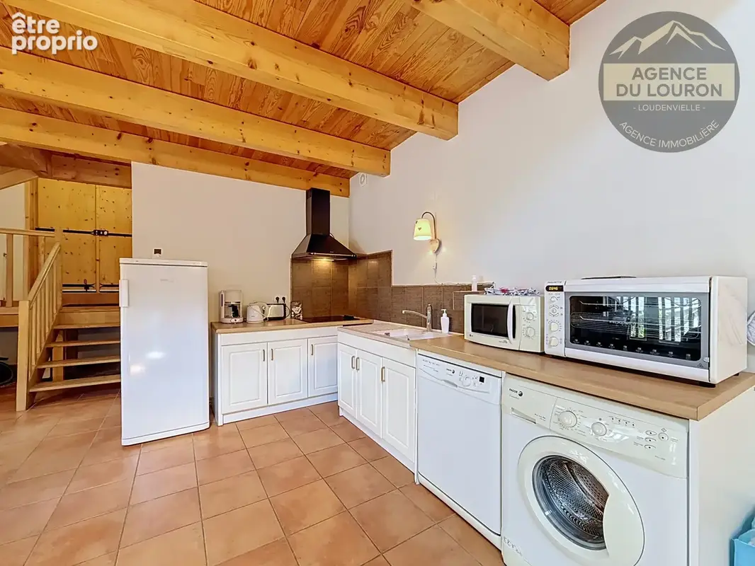 Maison, Gîte, & Dépendances à Avajan - photo 31