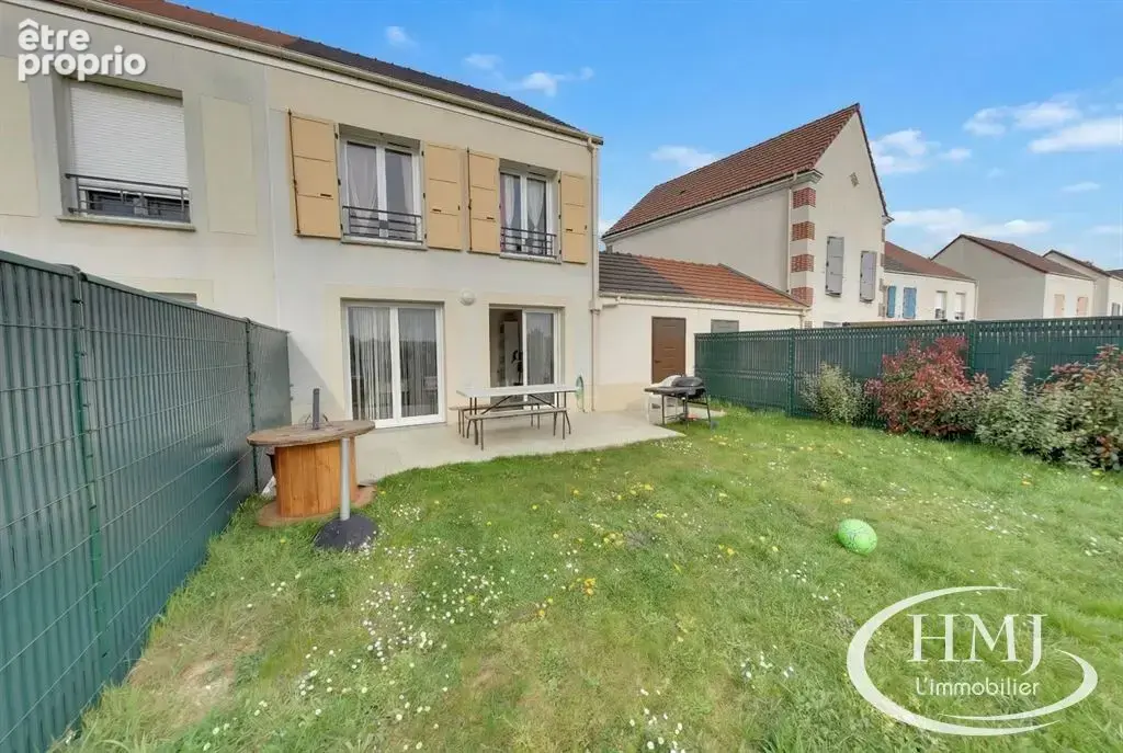 Maison à LISSES