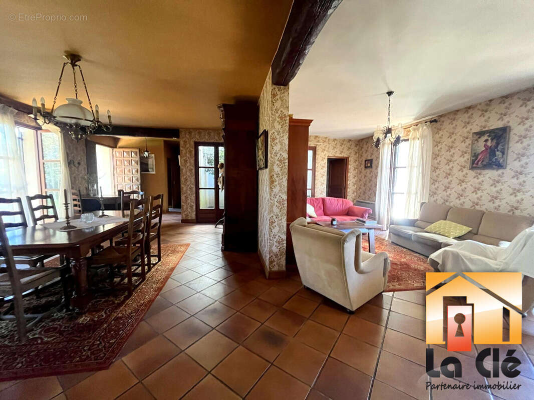 Maison à LAFOX