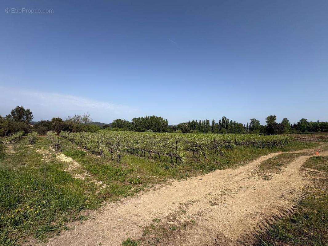 Terrain à NIMES