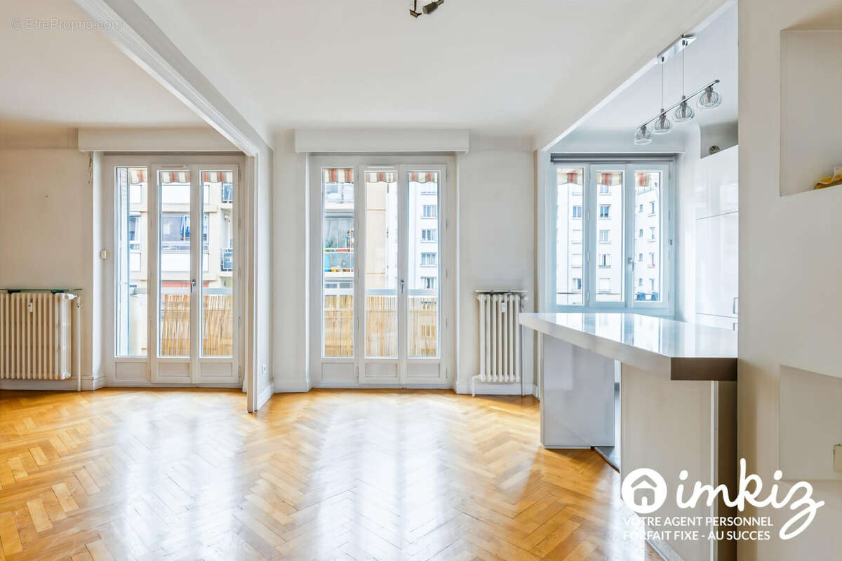 Appartement à LYON-6E