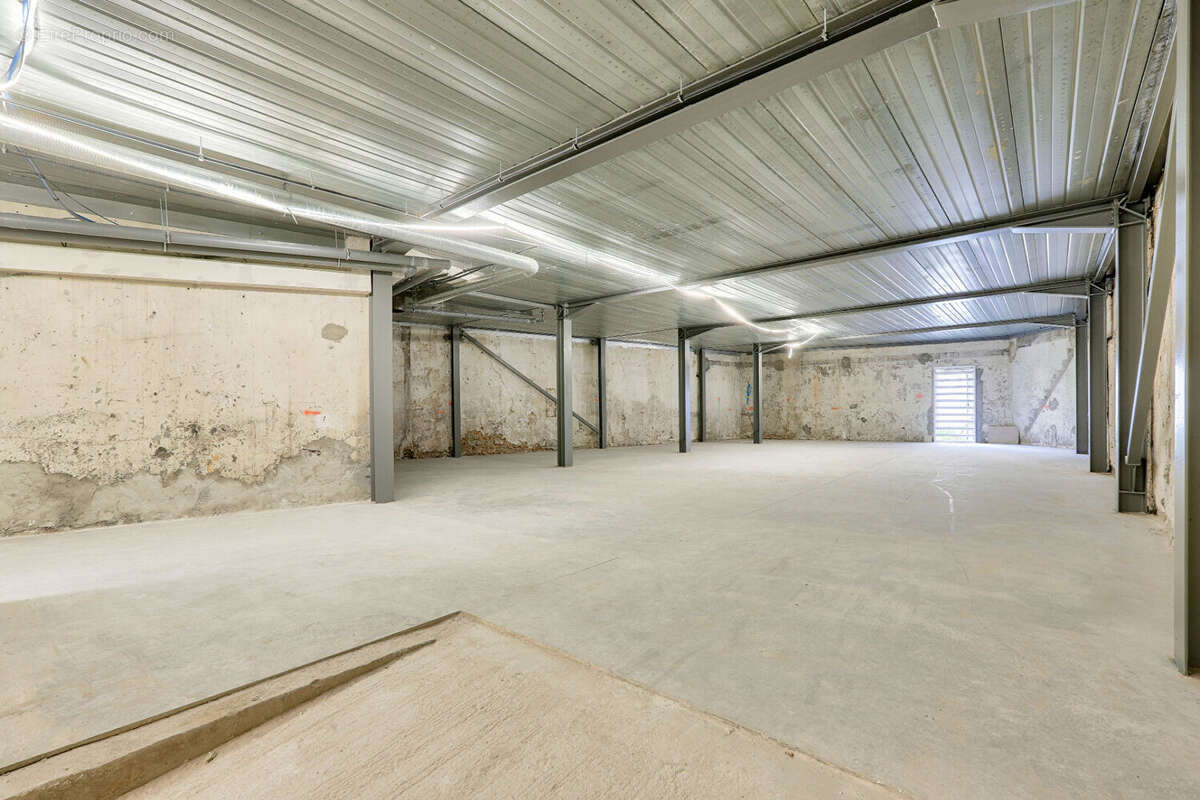 Commerce à MONTREUIL