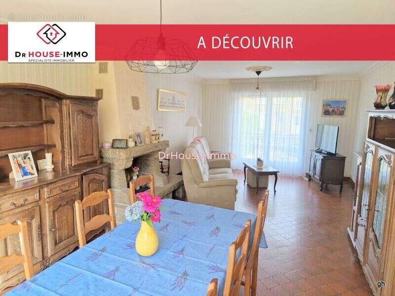 Maison à LA BAZOUGE-DU-DESERT