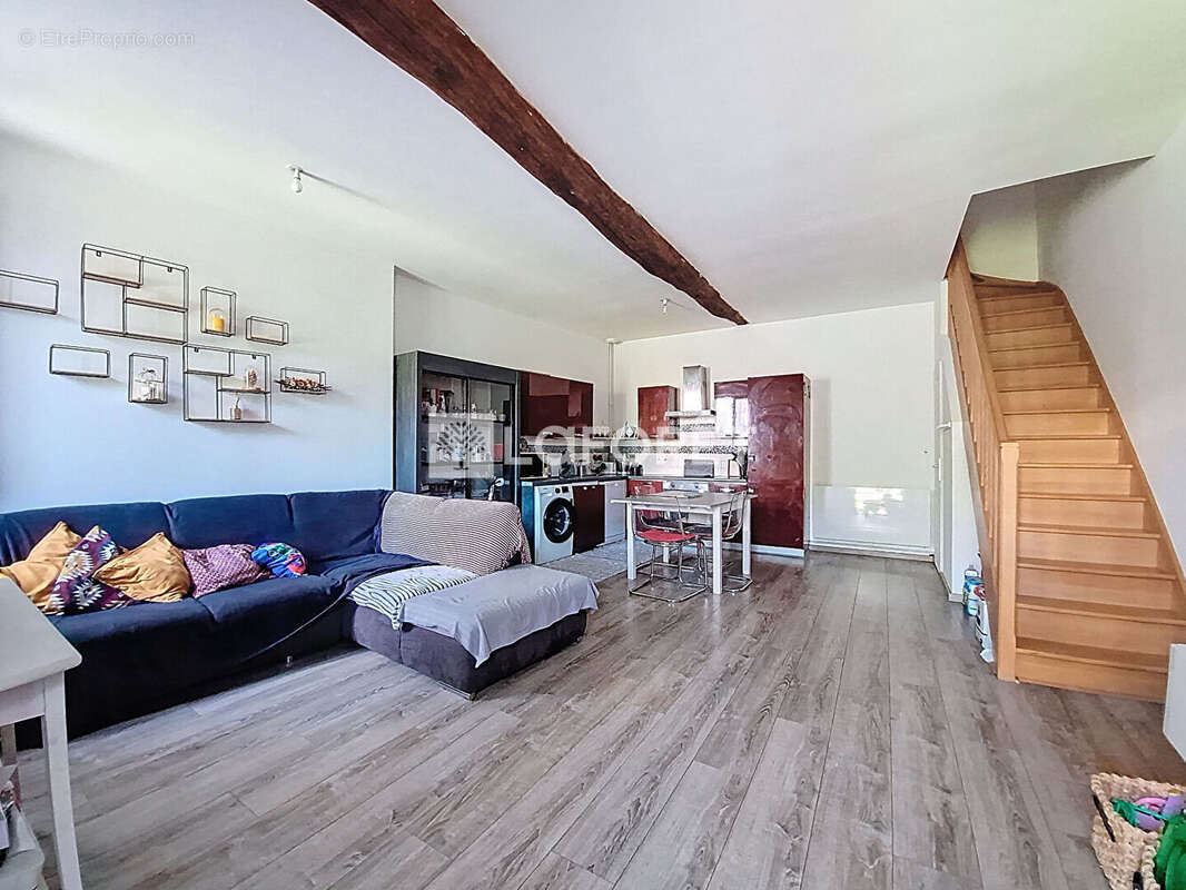 Maison à VERNEUIL-SUR-SEINE