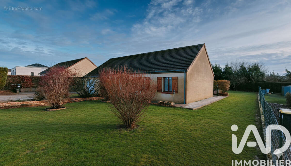 Photo 4 - Maison à SAINT-GEORGES-SUR-MOULON