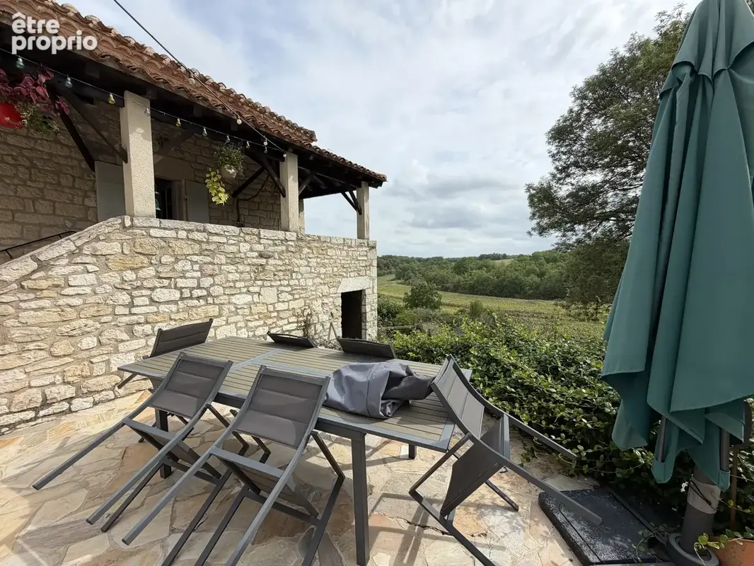 Propriété de caractère en pierre - photo 28