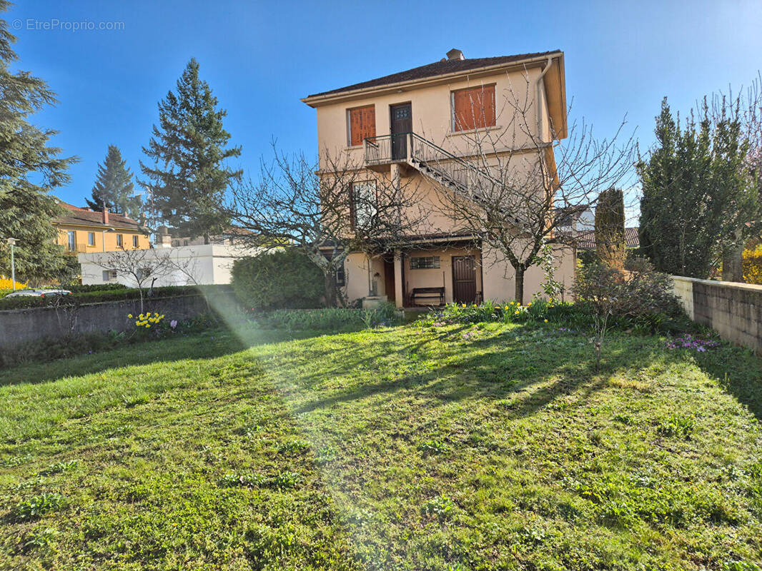 Maison à BOURG-EN-BRESSE