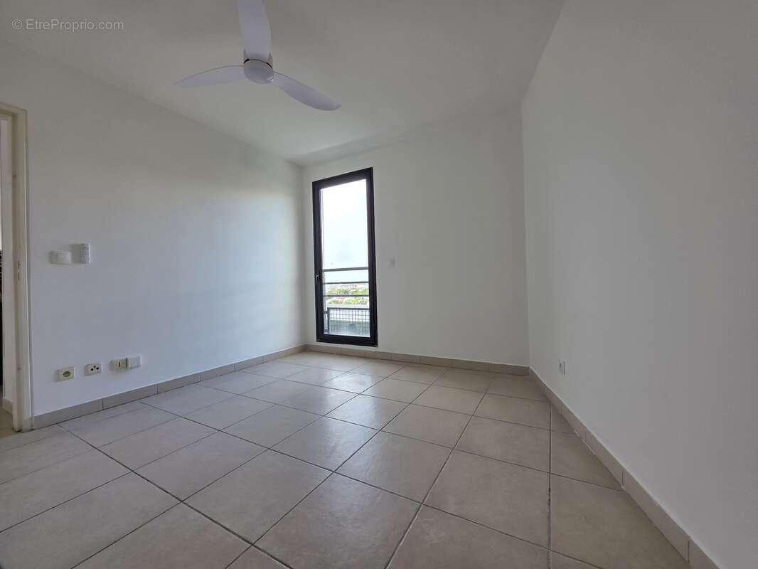 A vendre - appartement t2 - saint clotilde - 117 500€ hai - photo 4