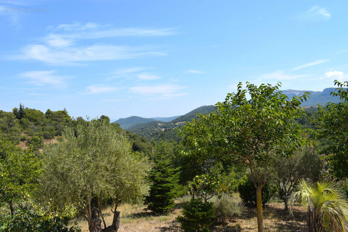 Maison à PLAN-D&#039;AUPS-SAINTE-BAUME