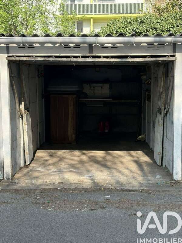 Photo 2 - Parking à IVRY-SUR-SEINE