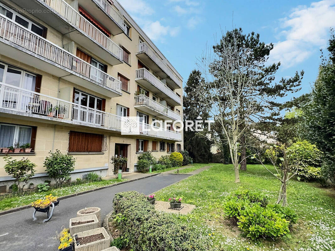 Appartement à VILLEJUIF