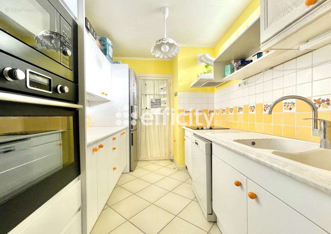 Appartement à MONTROUGE