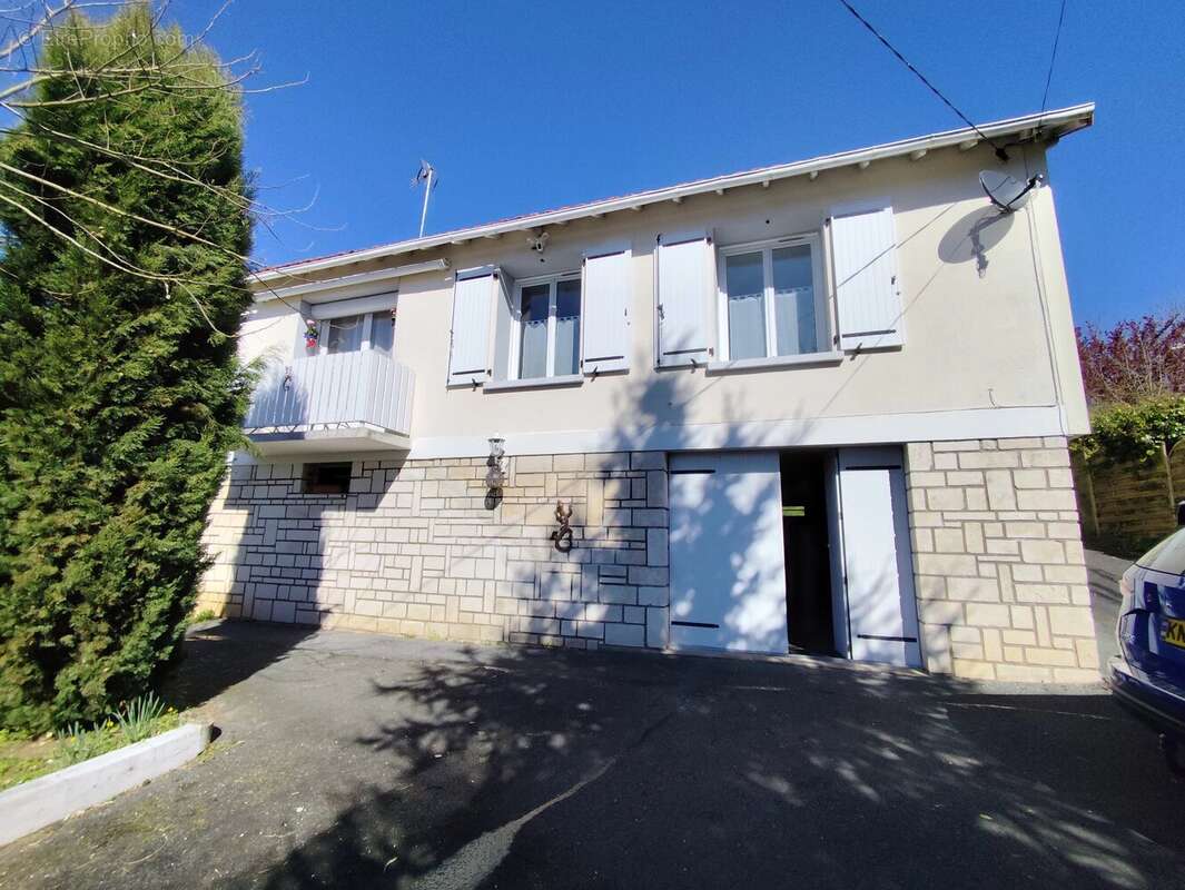Maison à CIVRAY