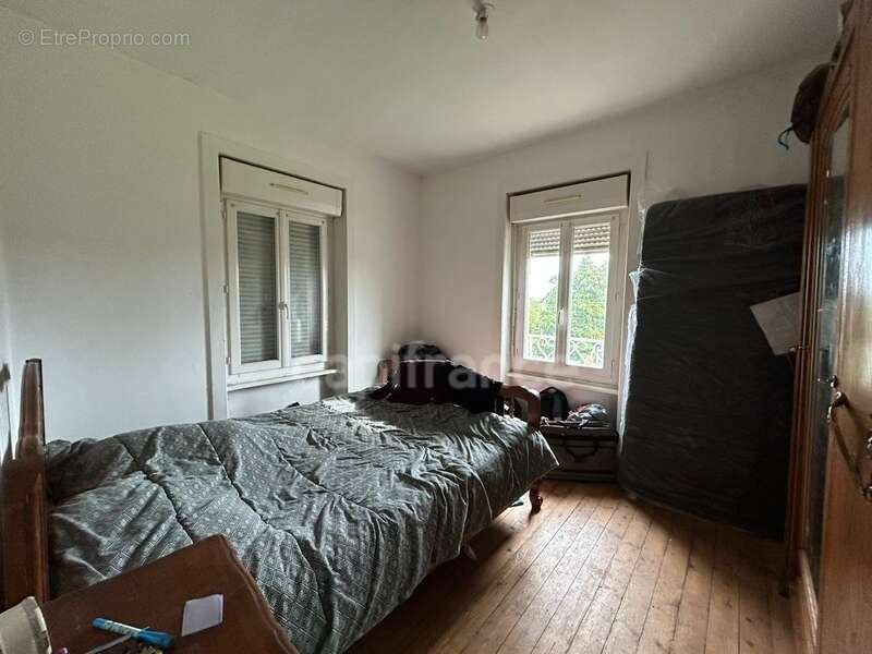 Maison à LANOUAILLE