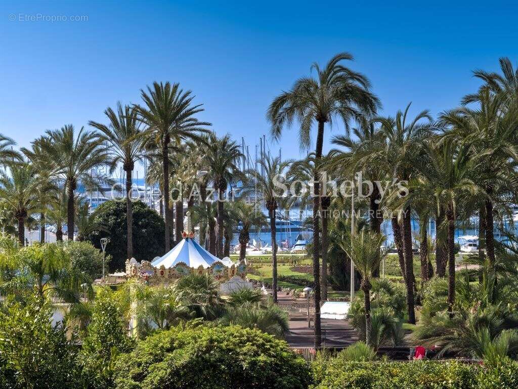 Maison à CANNES