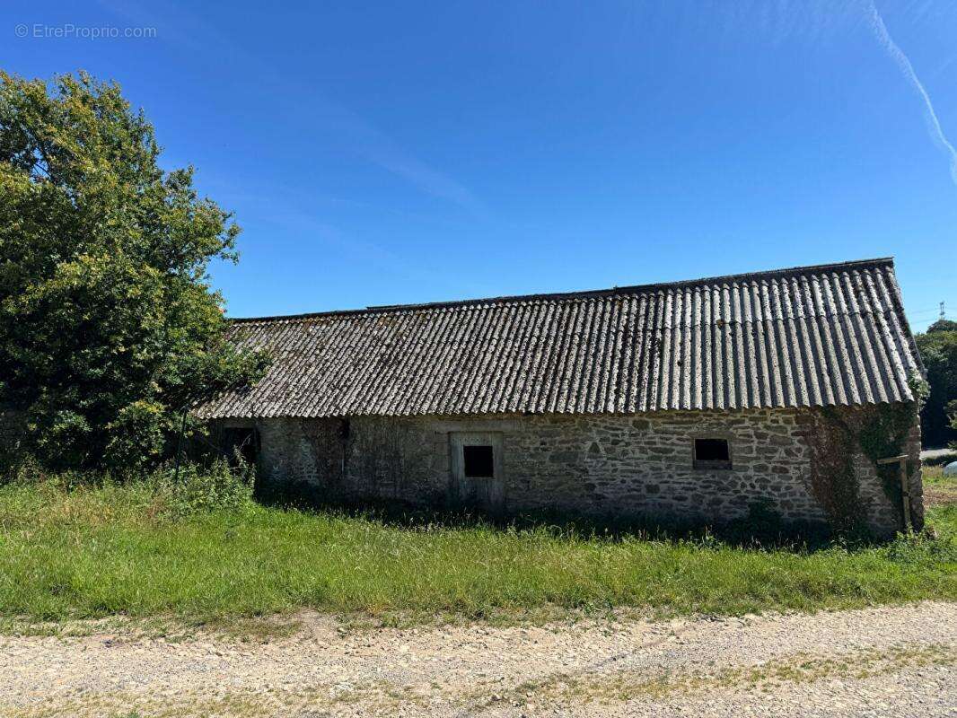Maison à PLUVIGNER