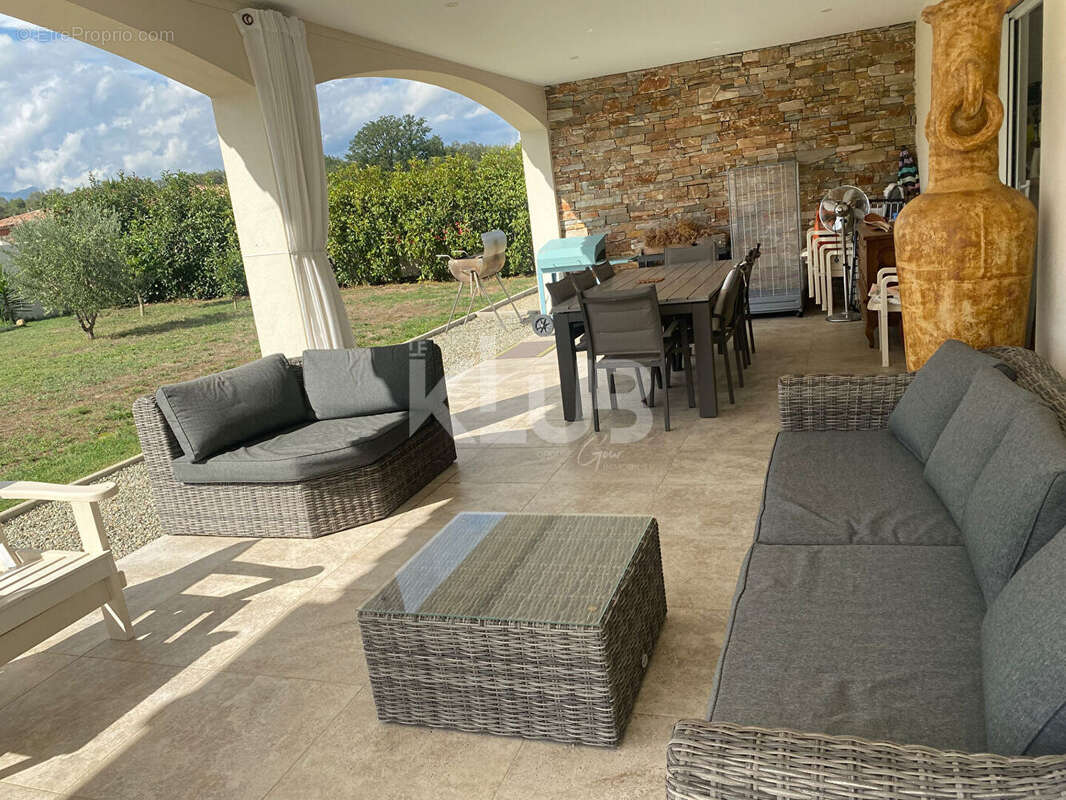 Maison à PRUNELLI-DI-FIUMORBO