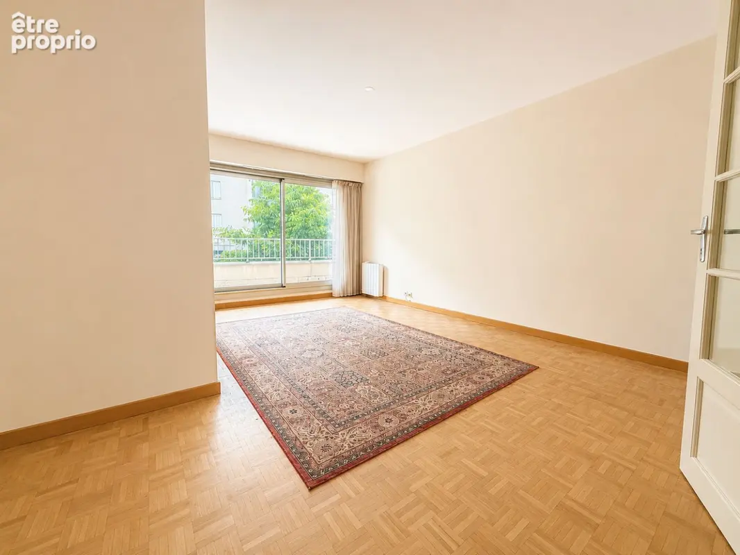 Appartement à MONTROUGE