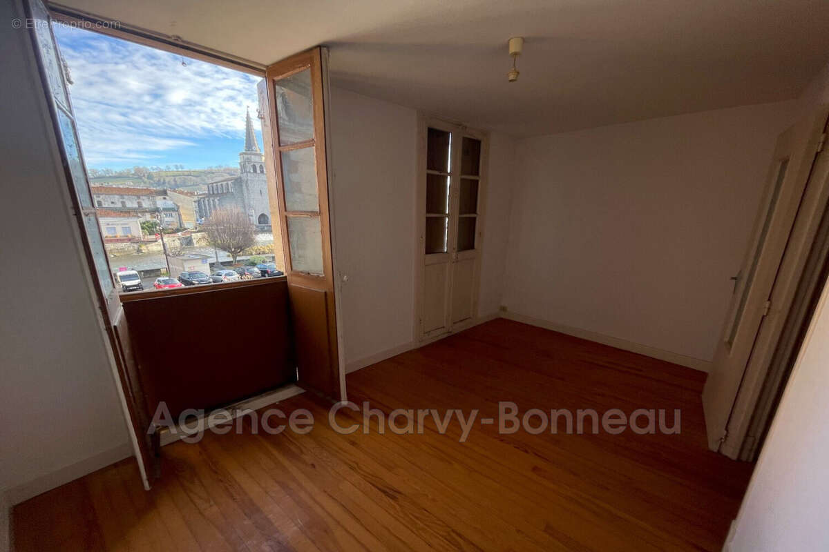 Commerce à SAINT-GIRONS