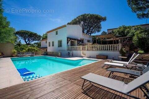 Maison 206 m² à Sainte-Maxime  - photo 2