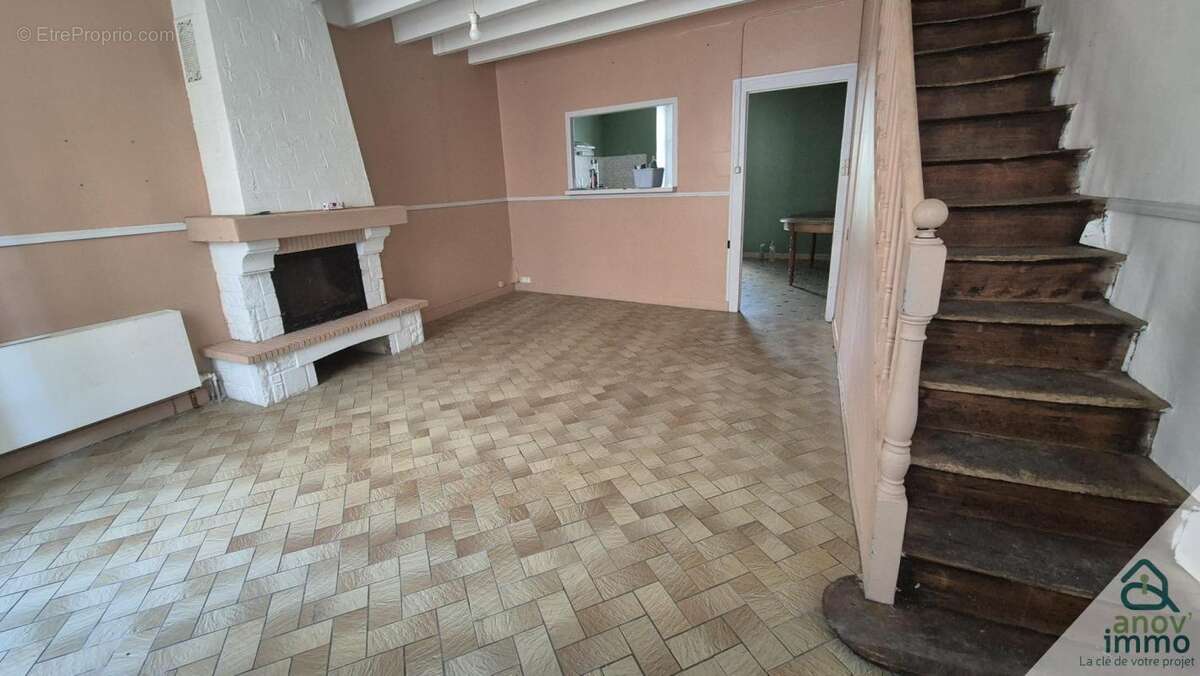 Maison à MOUTHIERS-SUR-BOEME