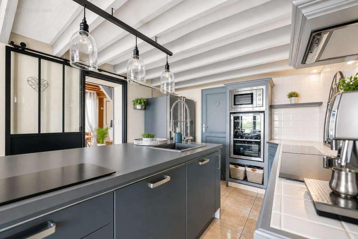 Charmante maison en pierre à Saumur, 131 m² - photo 3
