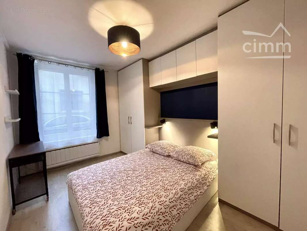 Appartement à VERSAILLES