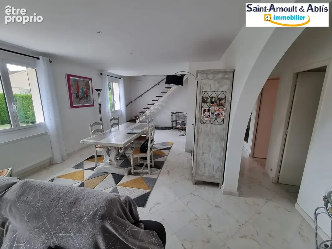 Maison 135 m² à Saint-Arnoult-En-Yvelines  - photo 9