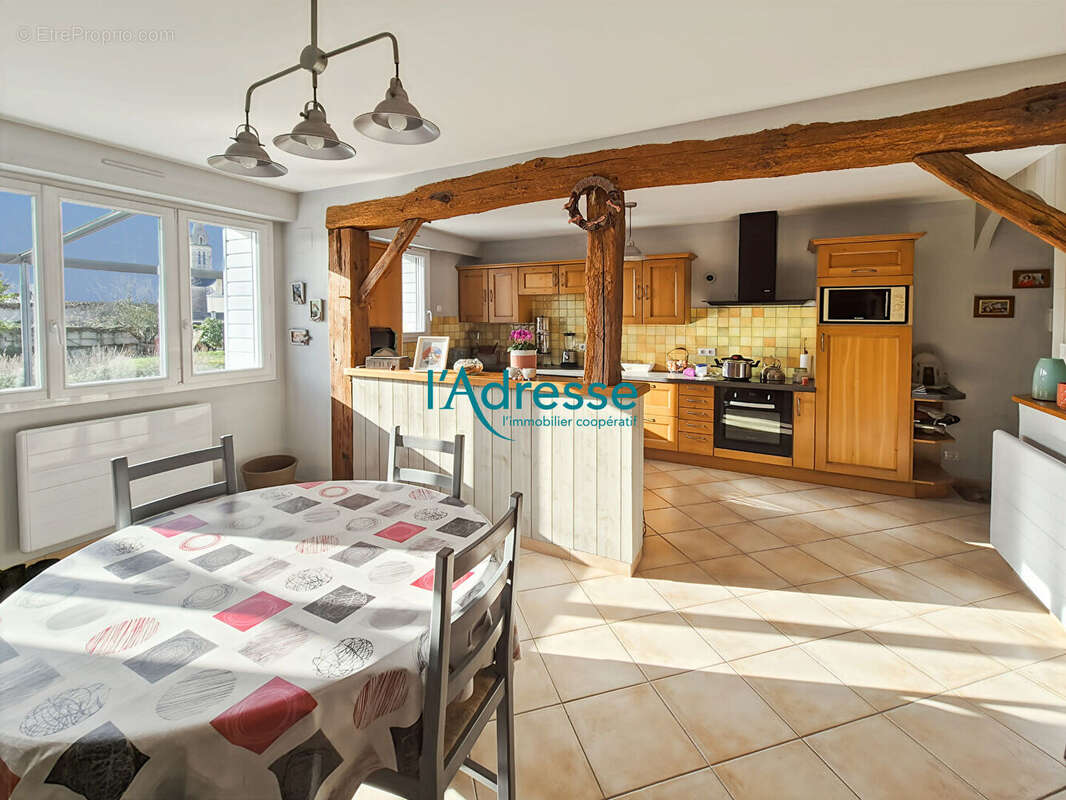 Maison à LA BOISSIERE-SUR-EVRE