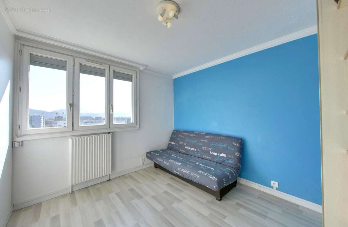 Appartement à SAINT-MARTIN-D'HERES