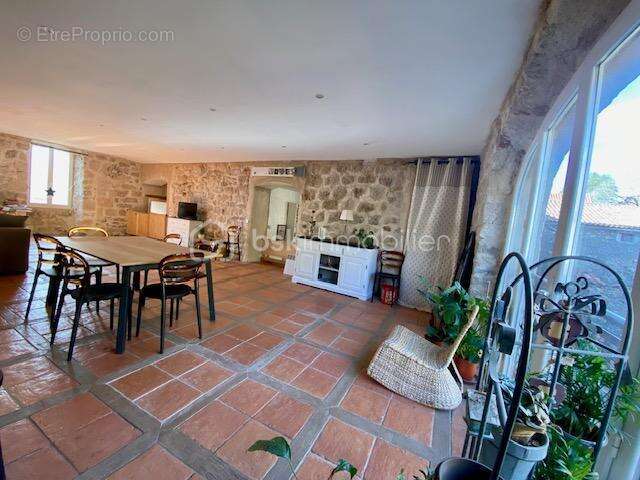 Maison à LE CAYLAR