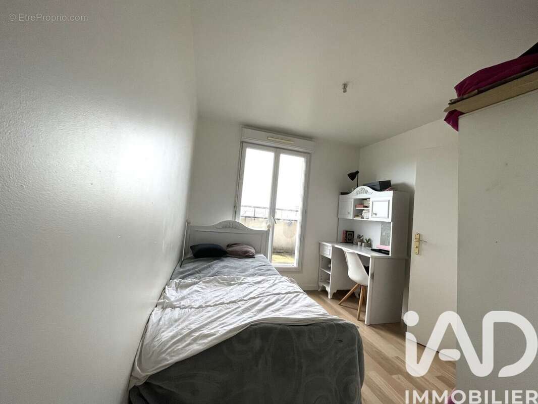 Photo 8 - Appartement à CORBEIL-ESSONNES