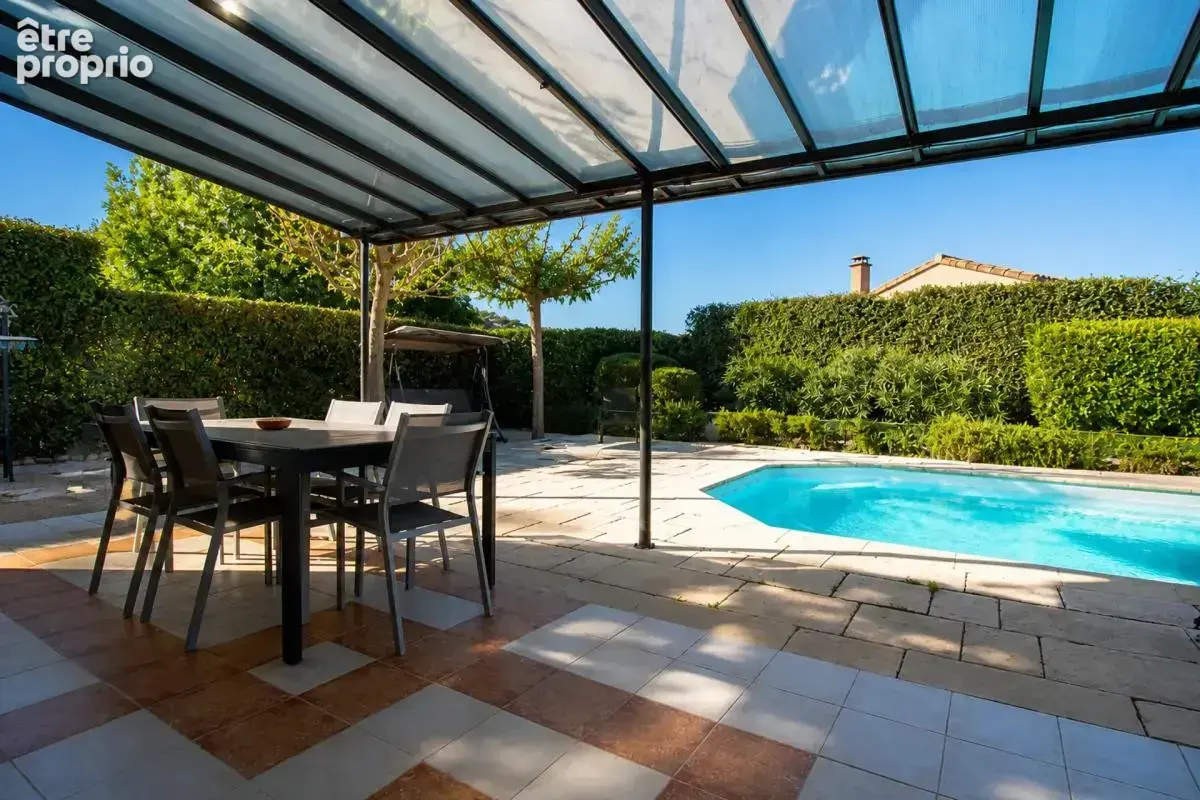 Maison de 6 pièces de 130 m² à Vallon-Pont-d'Arc - photo 26