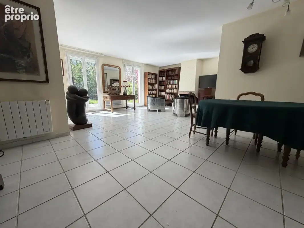 A Saint-Witz - maison individuelle de plain pied de 5 pièces élevée sur 1423 m2 de terrain - photo 3