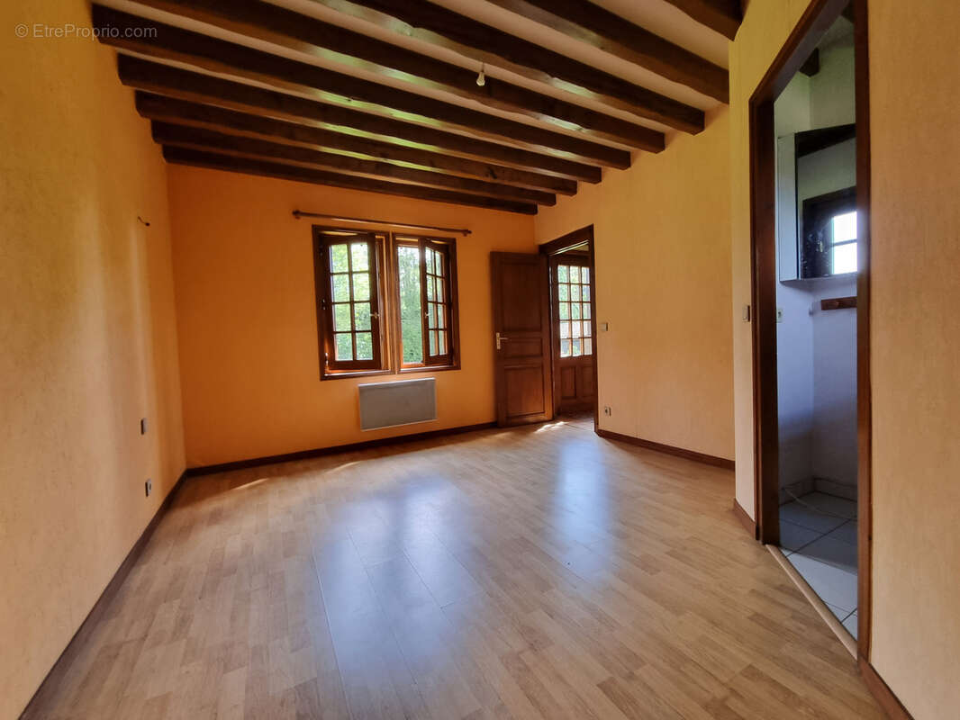 Maison à BERNAY