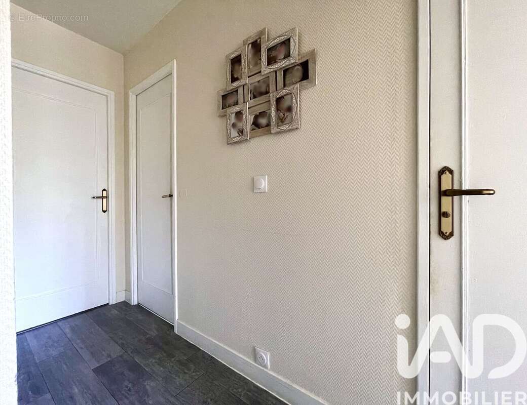 Photo 9 - Appartement à TAVERNY