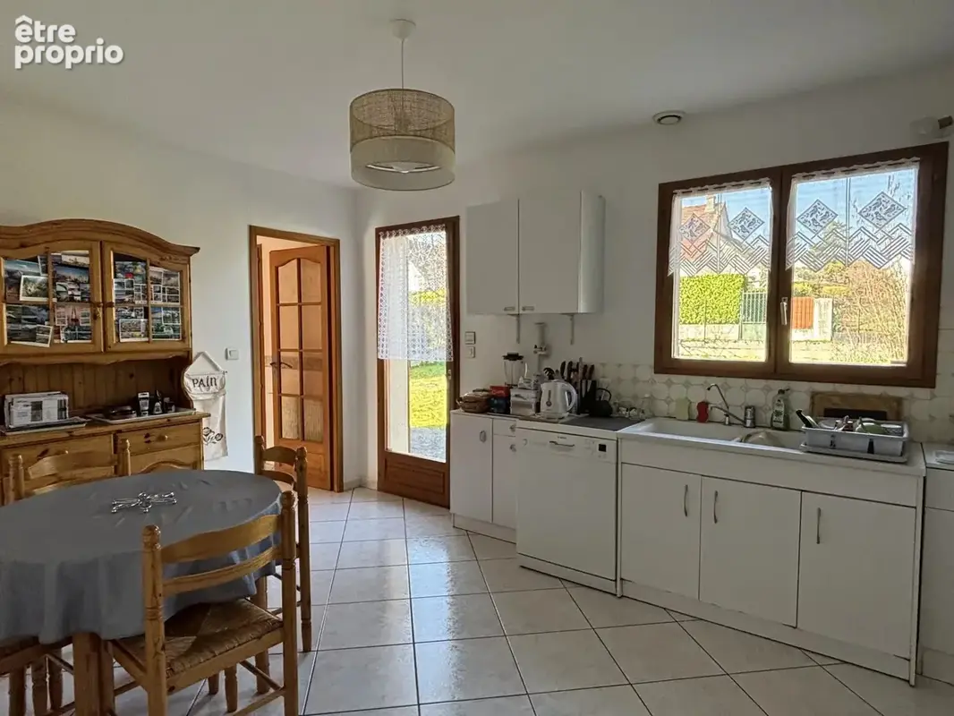 Spacieuse villa 155m², au calme absolu, 5 chambres , sous sol, sur 747 m² - photo 14