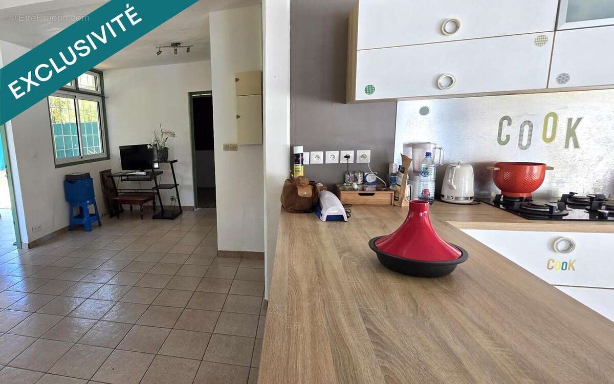 Maison 100 m² à Remire-Montjoly  - photo 3