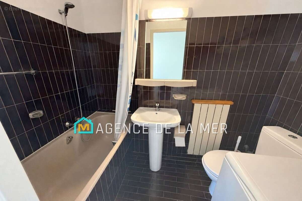 Appartement à MANDELIEU-LA-NAPOULE