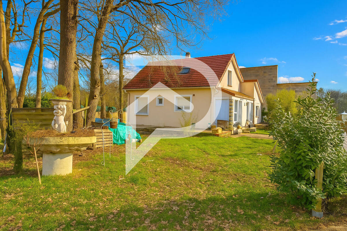 Maison à LAIGNEVILLE