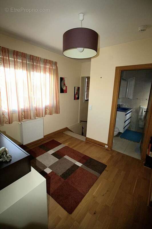 Maison à JUVISY-SUR-ORGE