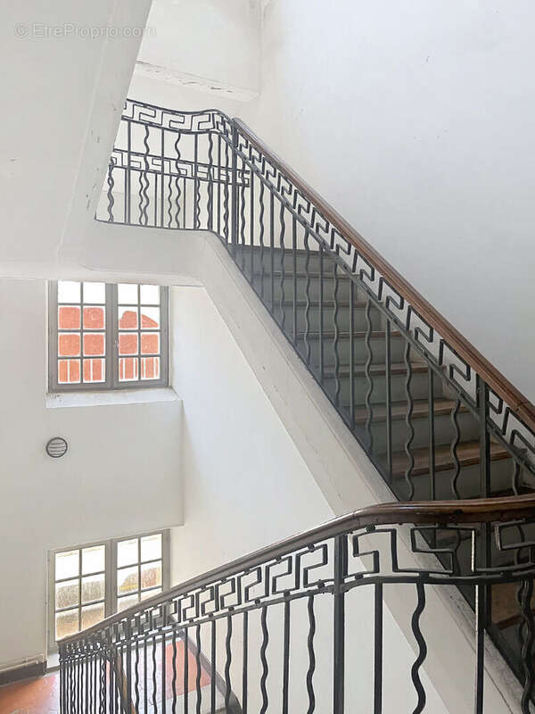 Appartement Nimes 5 pièce(s) 159.66 m2 - photo 11
