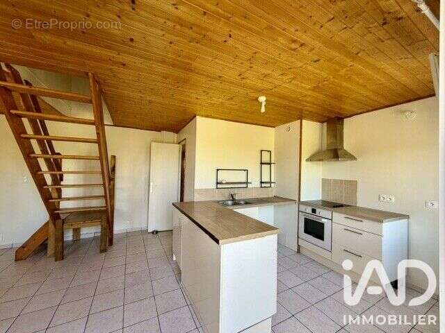 Maison 50 m² à Plozevet  - photo 8