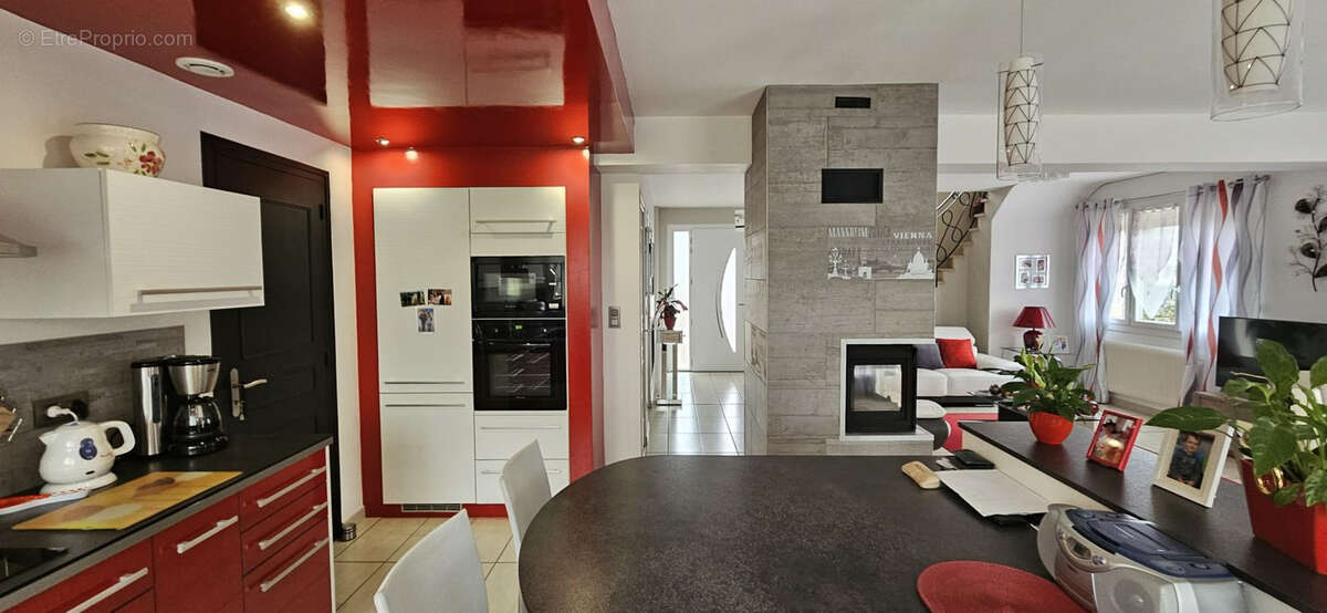 Maison à BELLERIVE-SUR-ALLIER